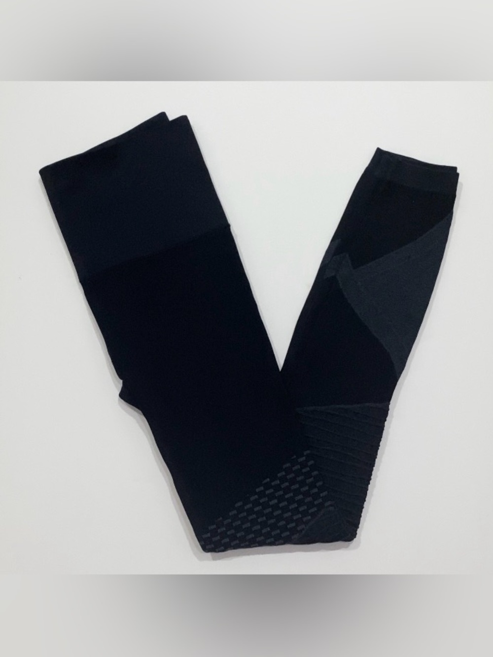 Spanx Look At Me Now Seamless
Moto Legging Size Small